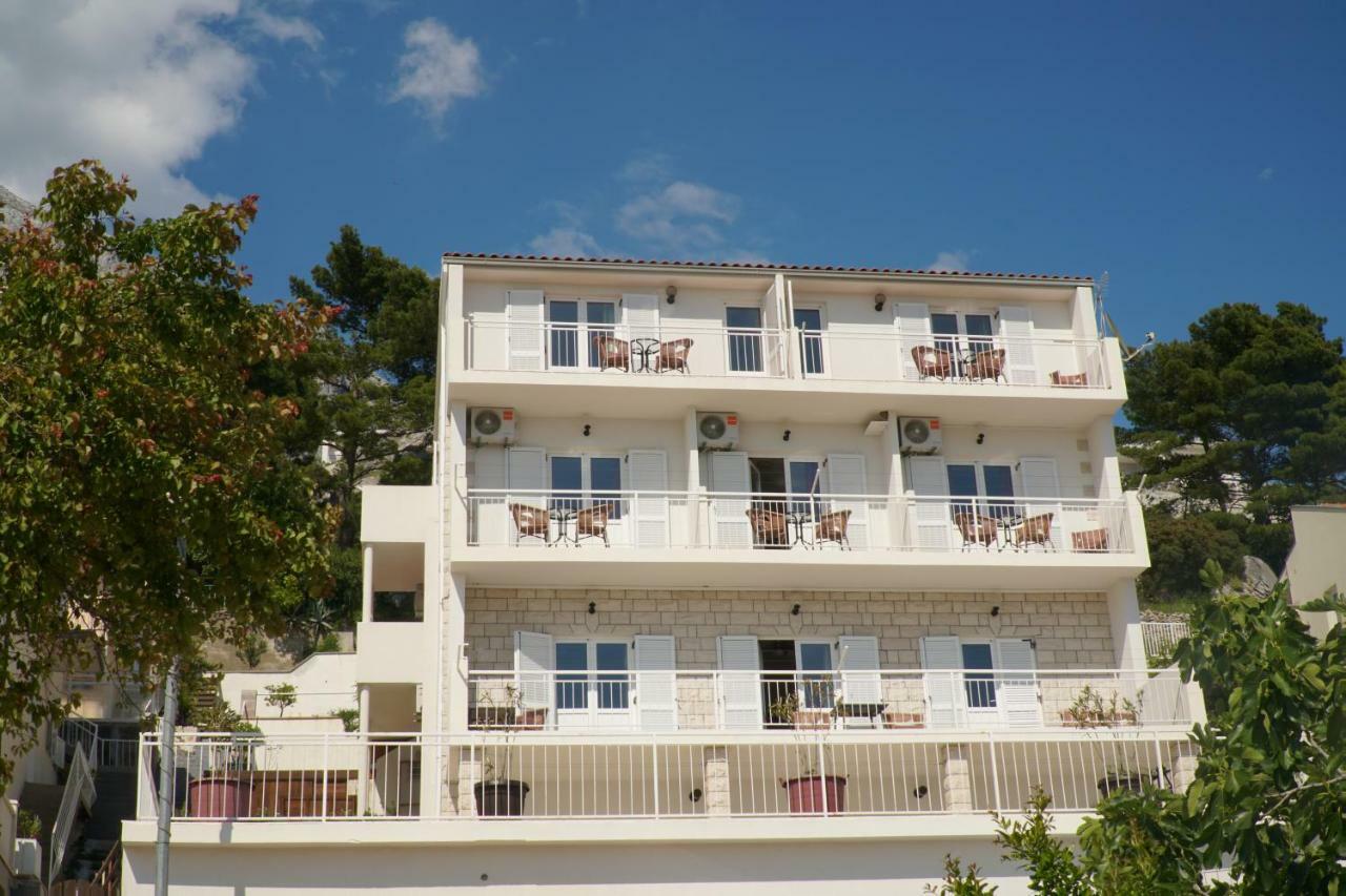 Villa Mily Baska Voda Luaran gambar