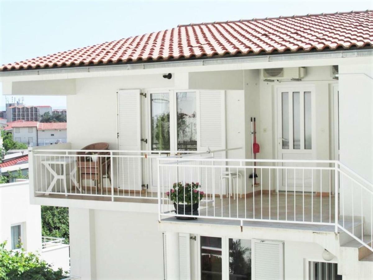 Villa Mily Baska Voda Luaran gambar